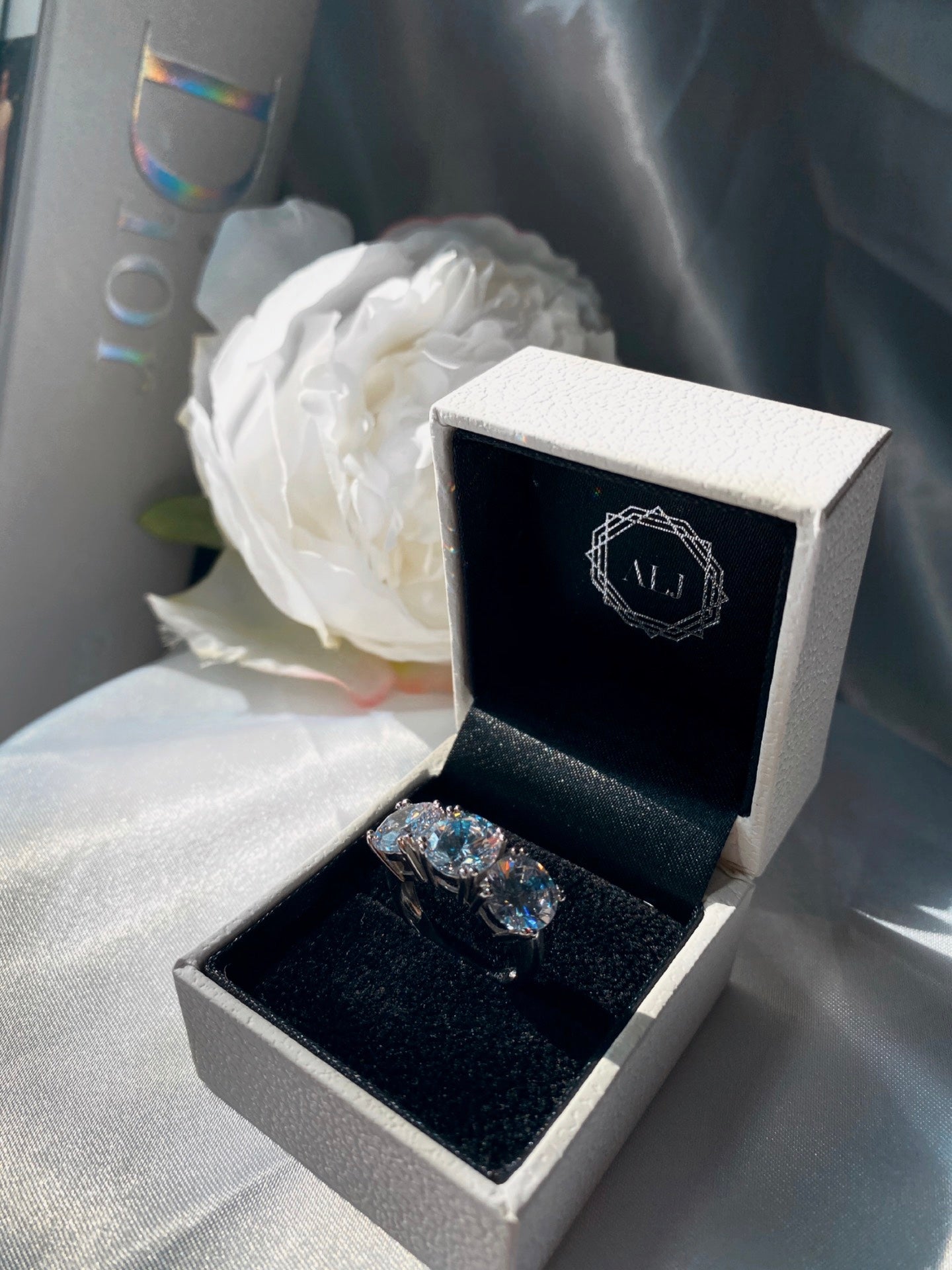 Queen Sheba ring | 8 mm | Round